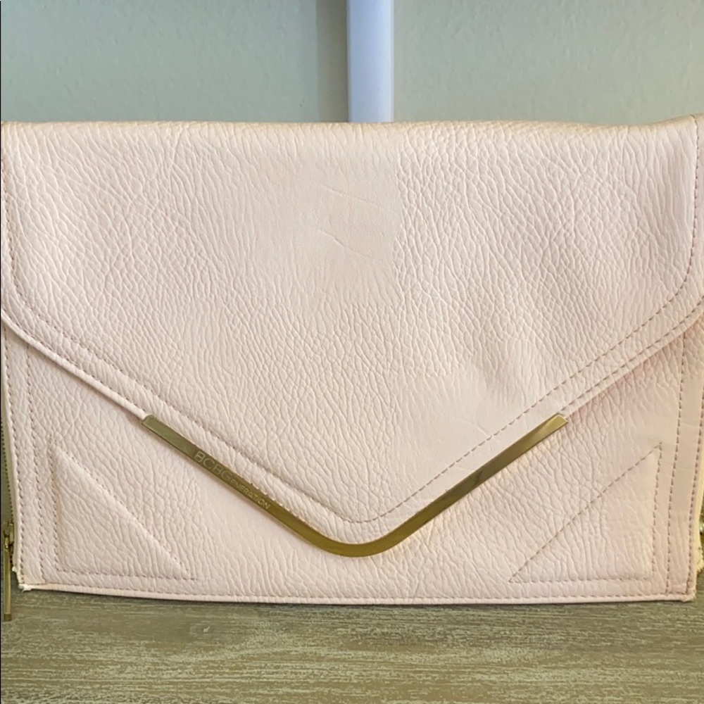 Light pink clutch